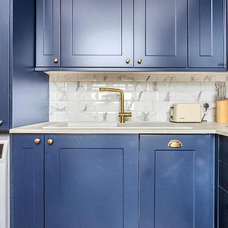 Boutique Modern Royal Mile Apartment Sleeps 4 Edimburgo Esterno foto